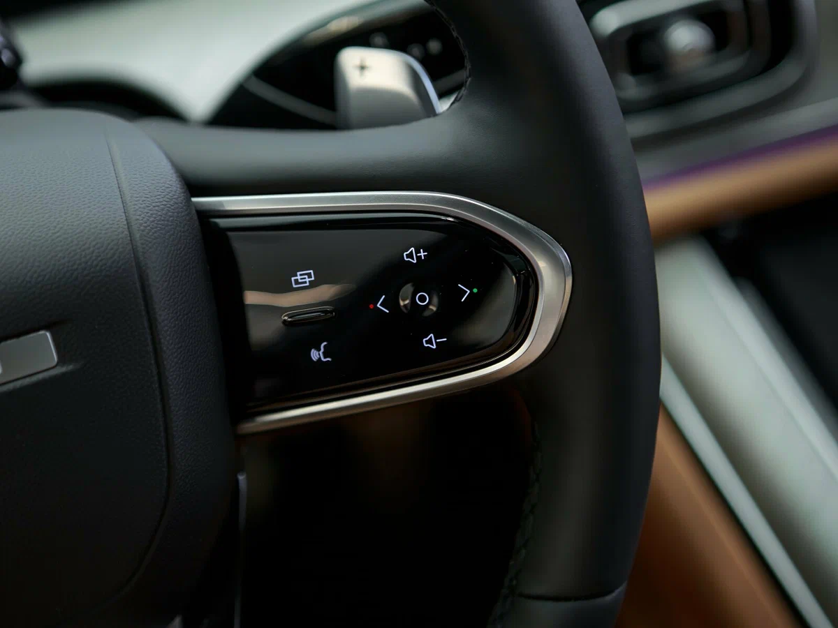 Jaecoo J8 - Изображение №32